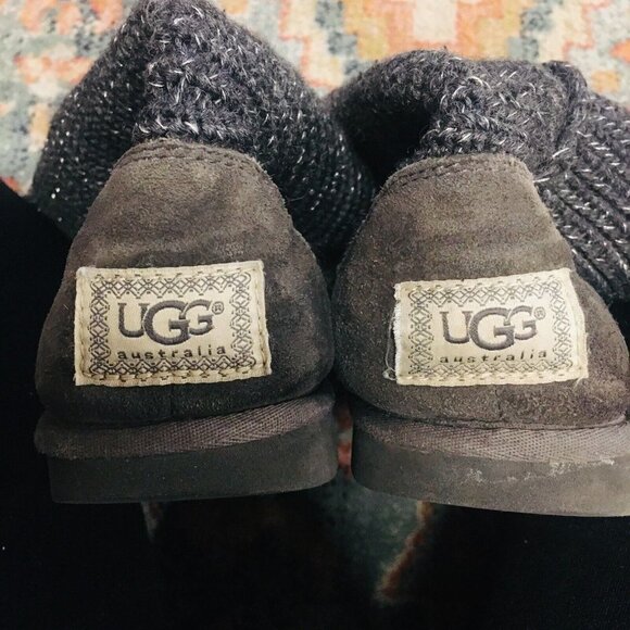 UGG Australia Gray Classic Cardy Ribbed Knit Tall Slip On Wood Button Boots 8 - Picture 6 of 11